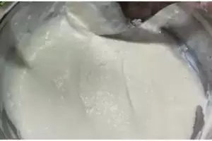 Trik bikin adonan tepung buat gorengan agar renyahnya tahan lama dan tak mudah menyerap minyak