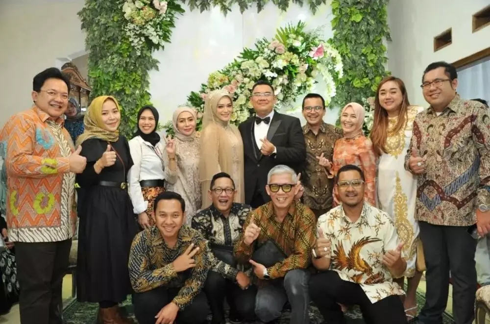 sahrul gunawan kondangan bawa gandengan © Instagram sahrul gunawan kondangan bawa gandengan © Instagram