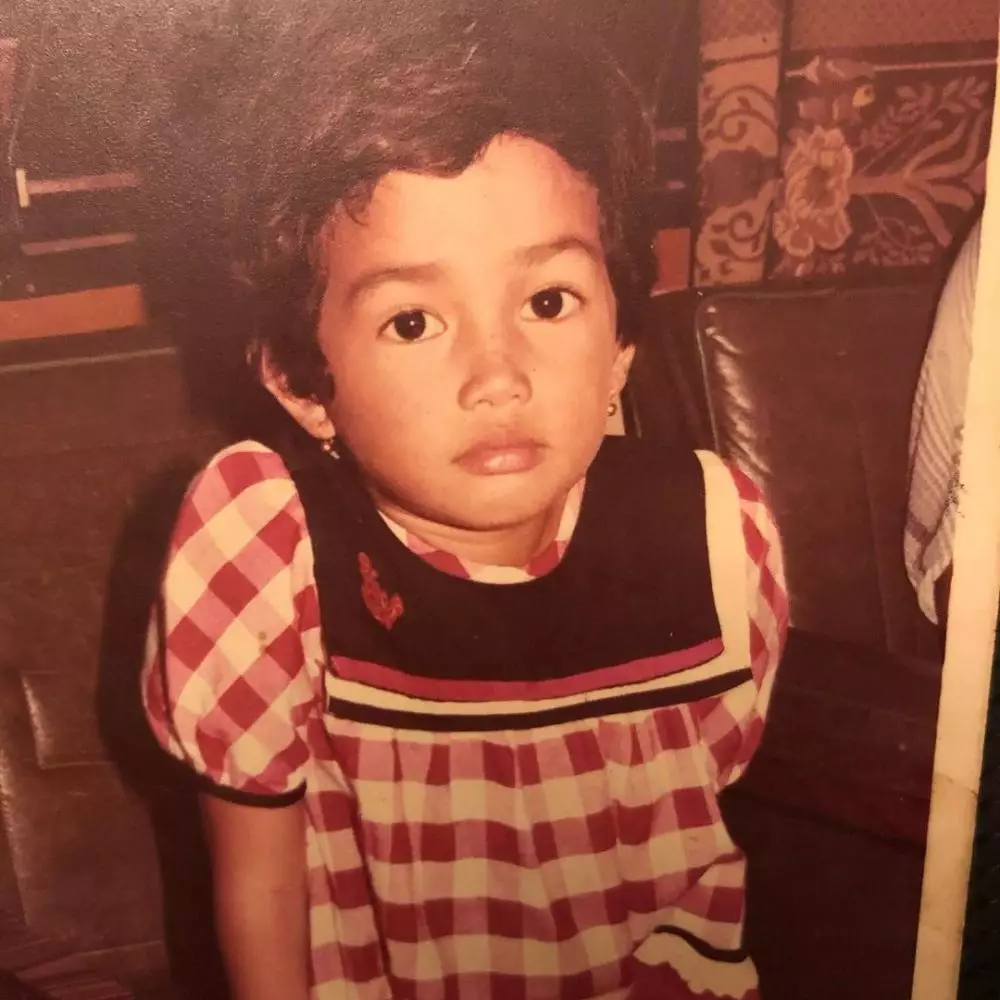 potret masa kecil Ussy Sulistiawaty © 2022 Instagram 