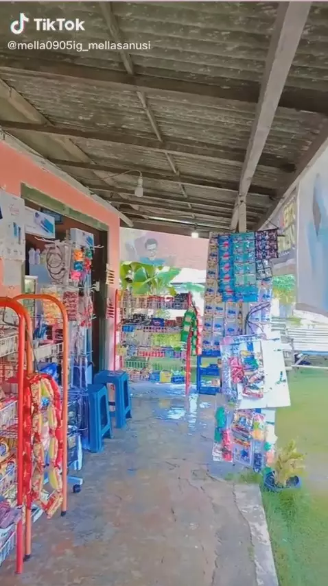 rumah papan apik sederhana © TikTok/@mella0905ig_mellasanusi 