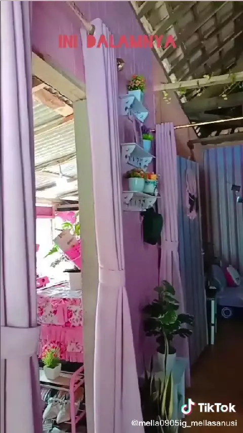 rumah papan apik sederhana © TikTok/@mella0905ig_mellasanusi 