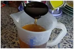 5 Cara bikin sirup gula ala pedagang minuman, hasilnya manis, kental, dan banyak