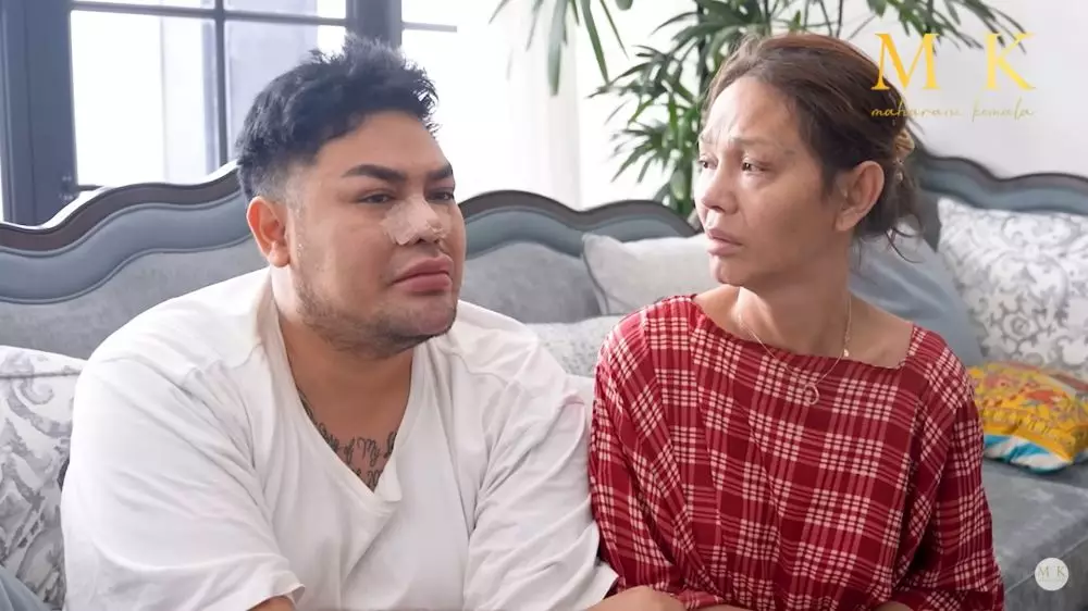 ivan gunawan ungkap akan bantu renovasi rumah bunda corla di jerman © berbagai sumber ivan gunawan ungkap akan bantu renovasi rumah bunda corla di jerman © berbagai sumber