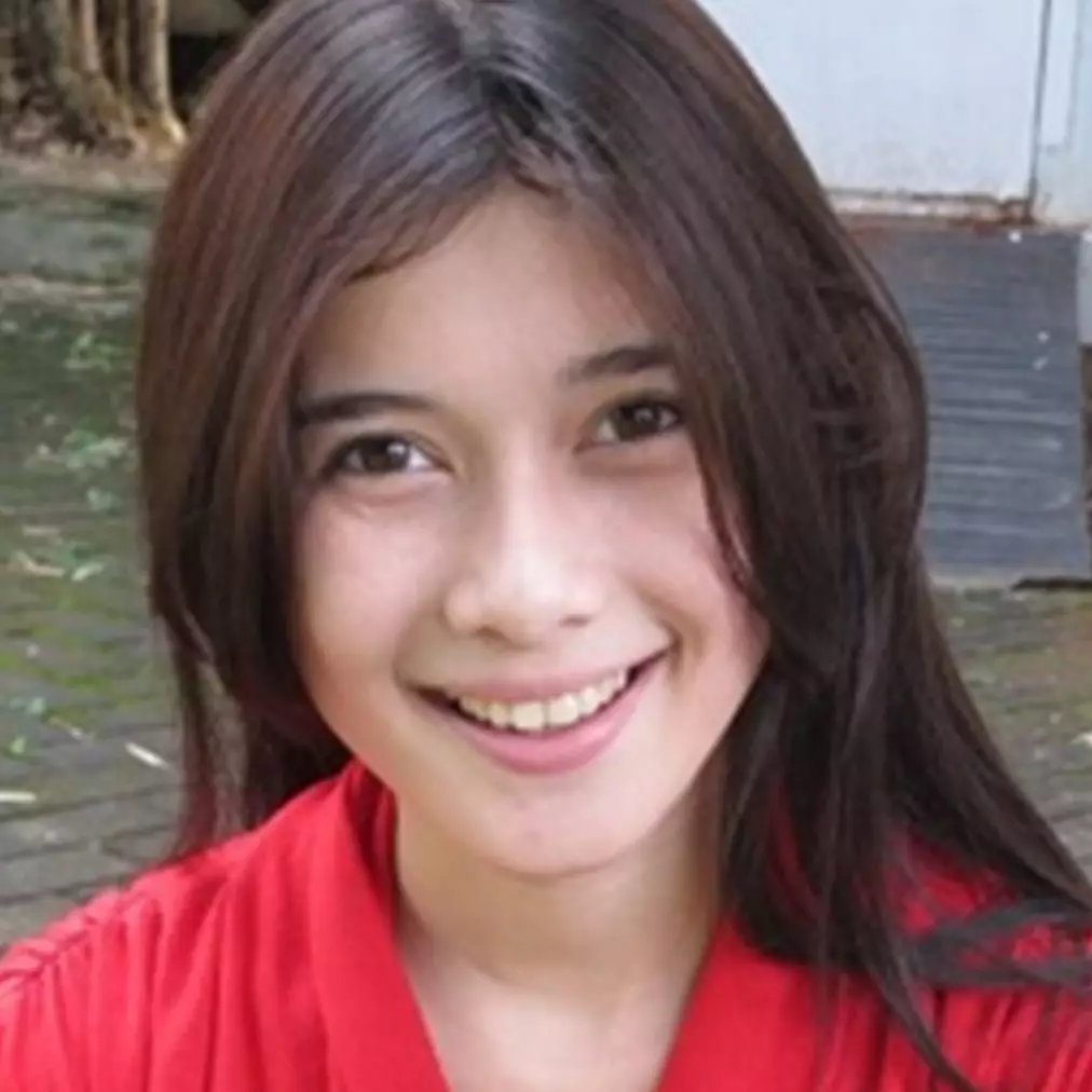 Mantan seleb FTV ini buktikan punya banyak anak tak bikin cepat tua, intip 11 potretnya yang bak ABG