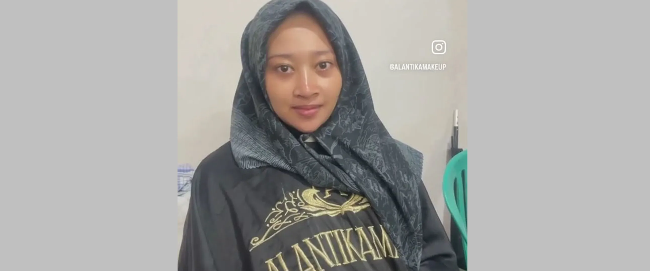 Sudah hamil 8 bulan, wanita dirias MUA jadi pengantin modern di resepsi ini parasnya bak boneka Barbie