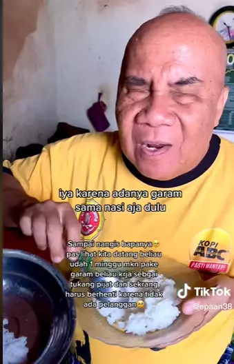 bapak tunanetra rela makan nasi garam © 2023 brilio.net