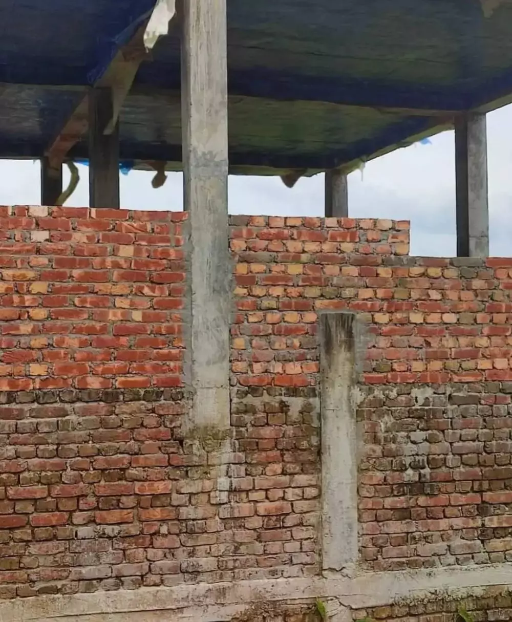 penampakan bangunan nggak simetris ini bikin geregetan Berbagai sumber penampakan bangunan nggak simetris ini bikin geregetan Berbagai sumber