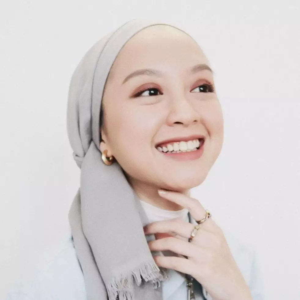 Keputusannya kerap tuai pro dan kontra publik, begini 6 perjalanan karier Gita Savitri