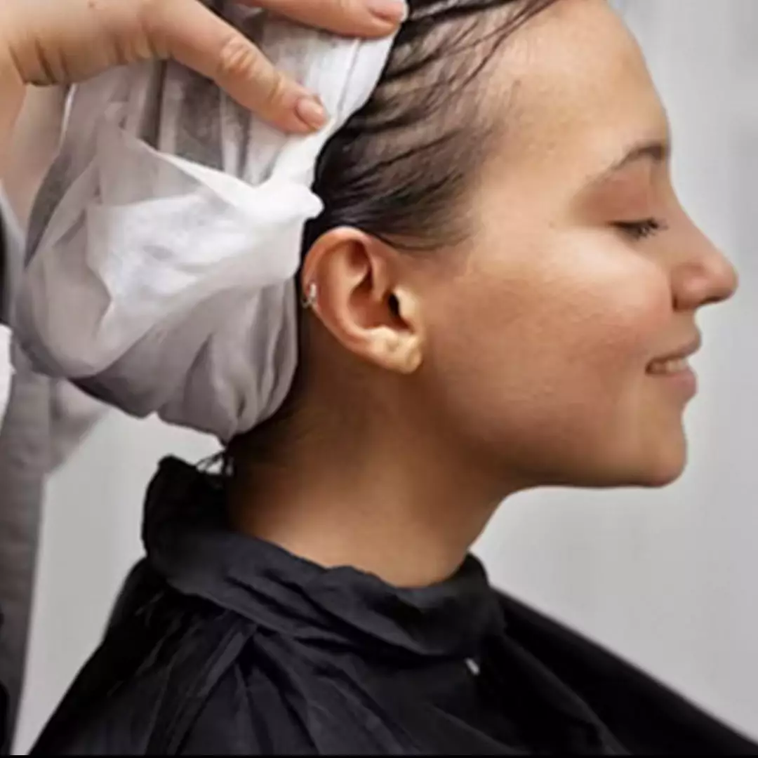 7 Cara creambath sendiri di rumah dengan mudah, hasil perawatan rambutnya tak kalah dari salon