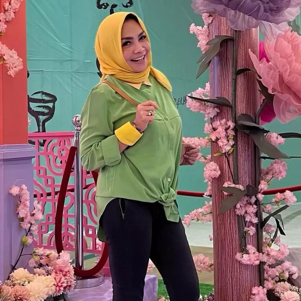 Digugat harta gono gini oleh Gideon Tengker, kisah hidup Rieta Amalia pasca cerai jadi sorotan