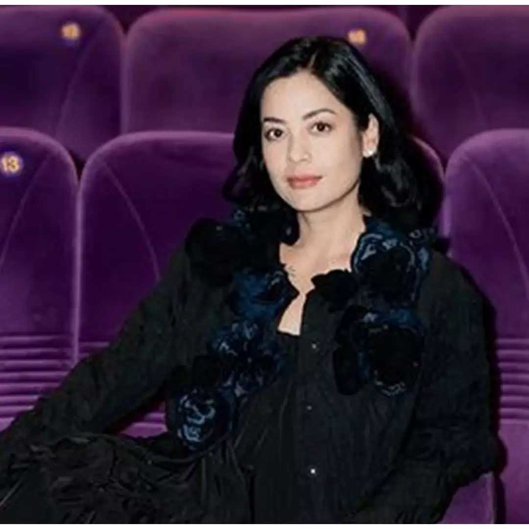 9 Transformasi Lulu Tobing 'Tersanjung' saat akting, pesonanya tetap awet muda