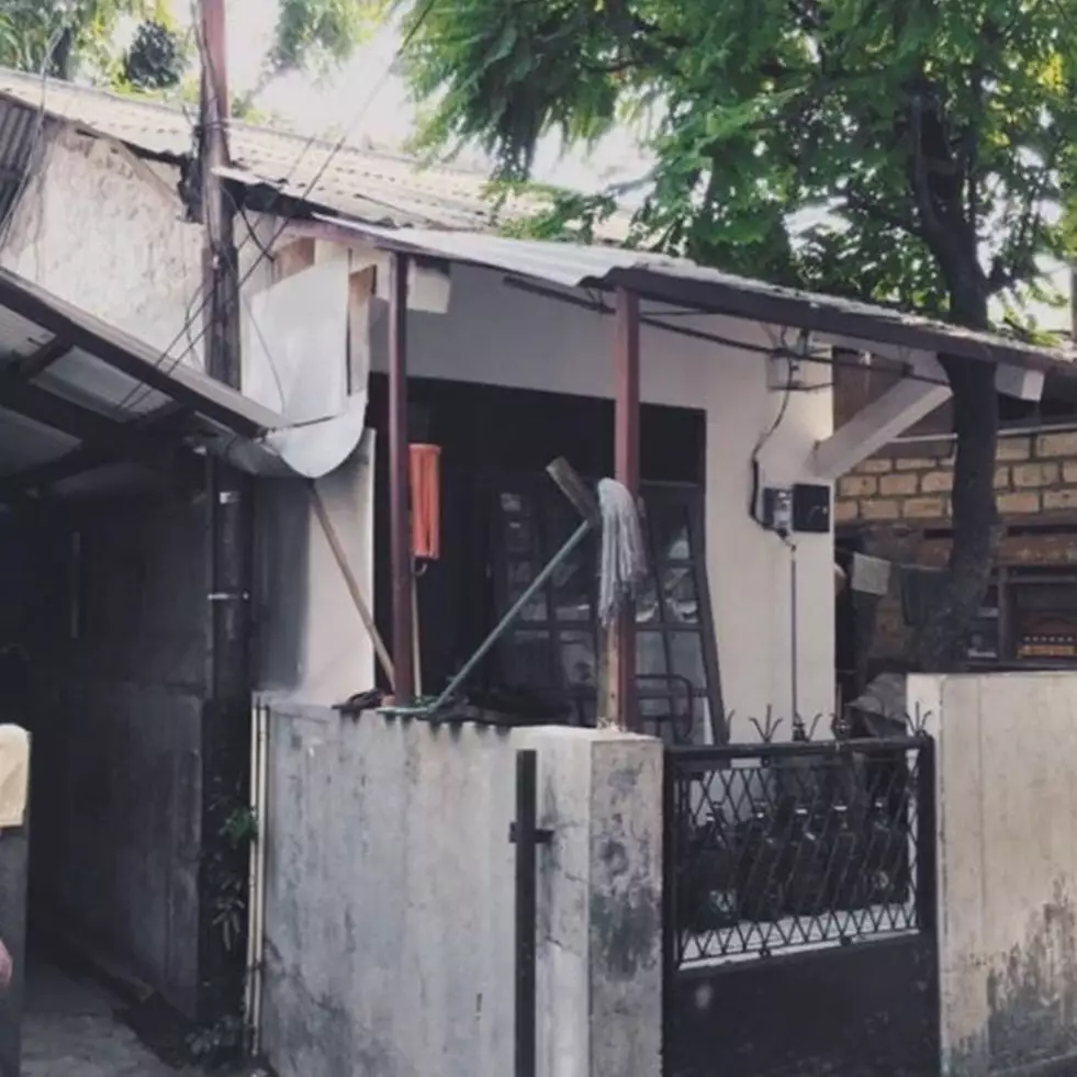 9 Transformasi rumah dalam gang sempit jadi hunian modern minimalis, inspirasi buat masyarakat kota