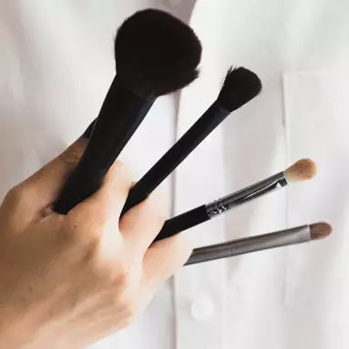 7 Step tutorial makeup mata untuk pemula, mudah dan hasilnya rapi