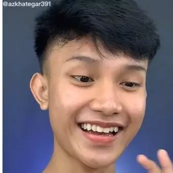 Transformasi cowok recreate makeup jadi seperti Barbie, skill makeup-nya bikin cewek insecure