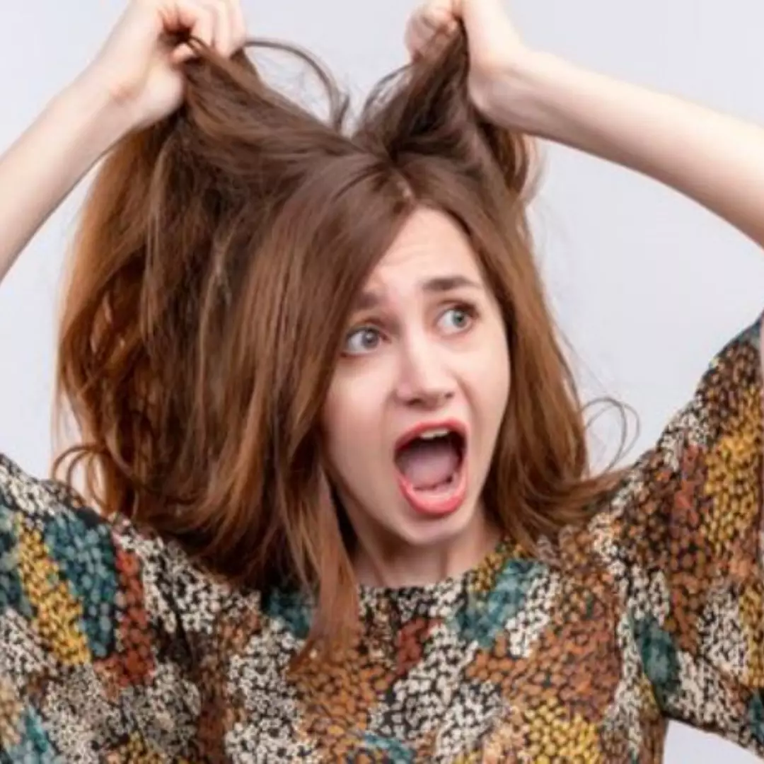 Hanya butuh 2 bahan dapur, begini trik atasi frizzy hair agar kembali lembut dan mudah diatur