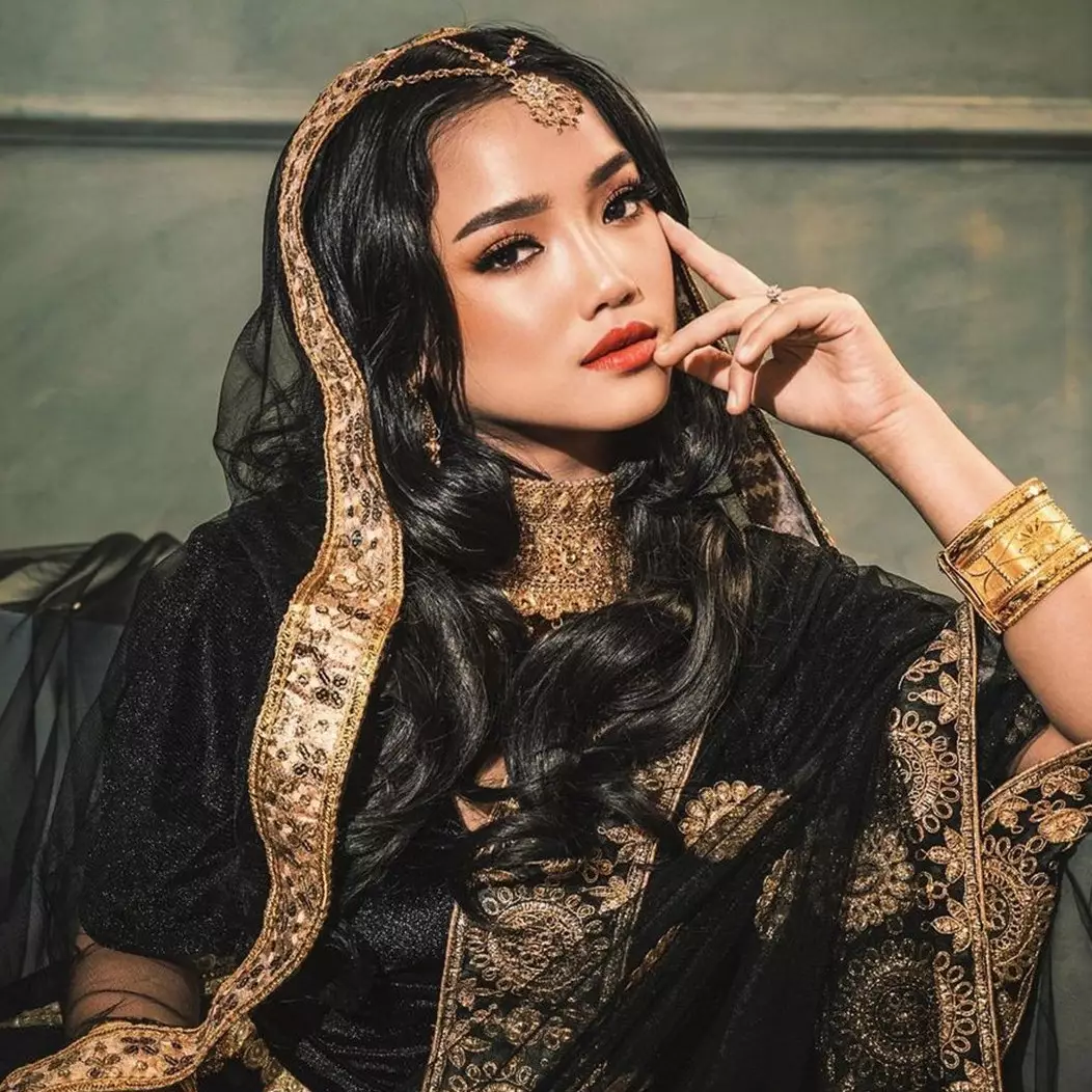 11 Gaya pemotretan Fuji dengan beragam tema, bak lukisan hidup saat jadi peri Tinkerbell