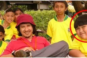 Aktor cilik populer kini banting setir jualan HP, ini 11 transformasi Mat Gondrong 'Ronaldowati'