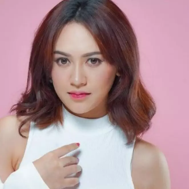 Potret lawas 7 biduan koplo saat masih kecil, paras imut Happy Asmara bikin pangling