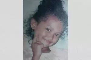 Bocah keriting ini sukses jadi biduan koplo top, intip 11 potret transformasinya kini kian glowing