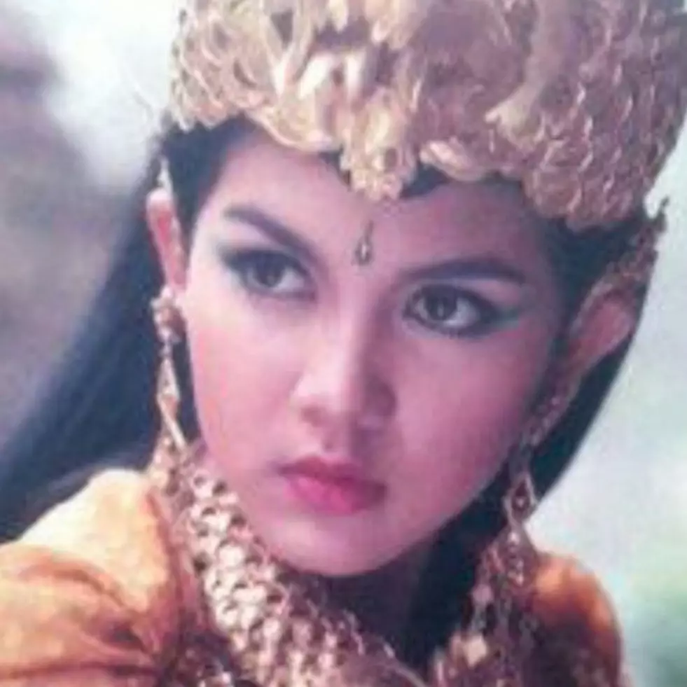 11 Transformasi aktris pemeran Sekar Arum di sinetron Angling Dharma, kini berjuang jadi single mom