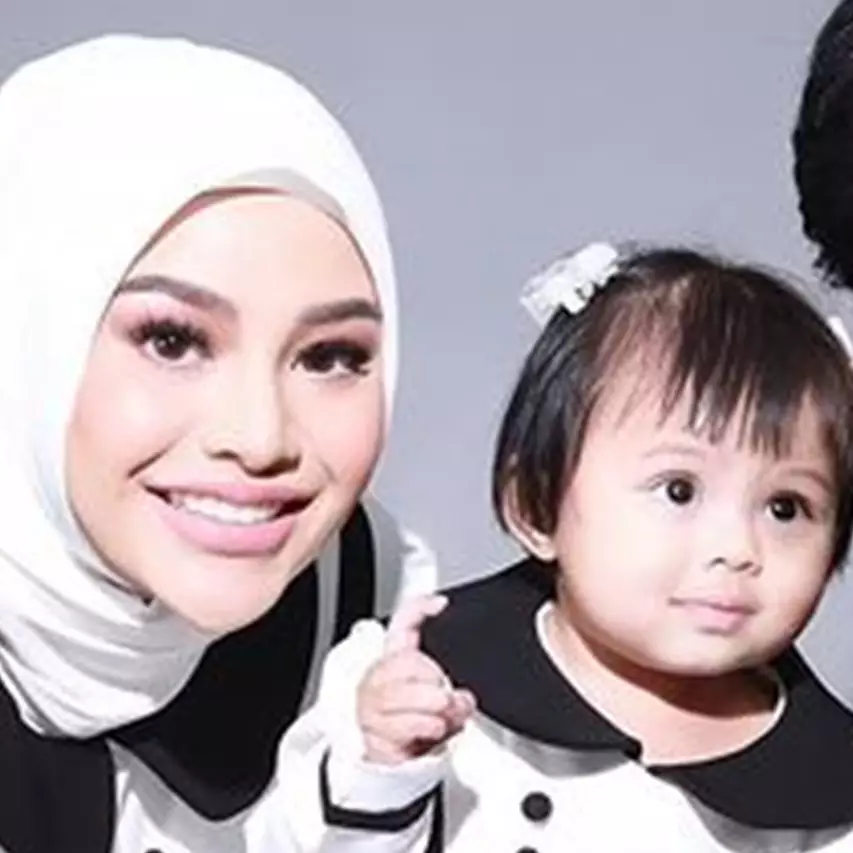 9 Momen perayaan ulang tahun Ameena pertama, kehadiran orang tua Atta Halilintar jadi sorotan