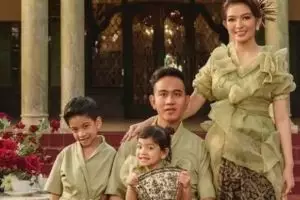 La Lembah cucu Presiden lengket dengan Gibran, intip 11 potret kebersamaannya yang gemesin