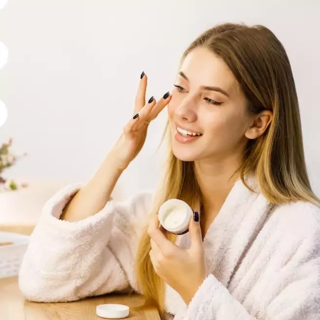 Jangan cuma asal pakai, ini 7 trik gunakan skincare yang tepat agar bekerja maksimal