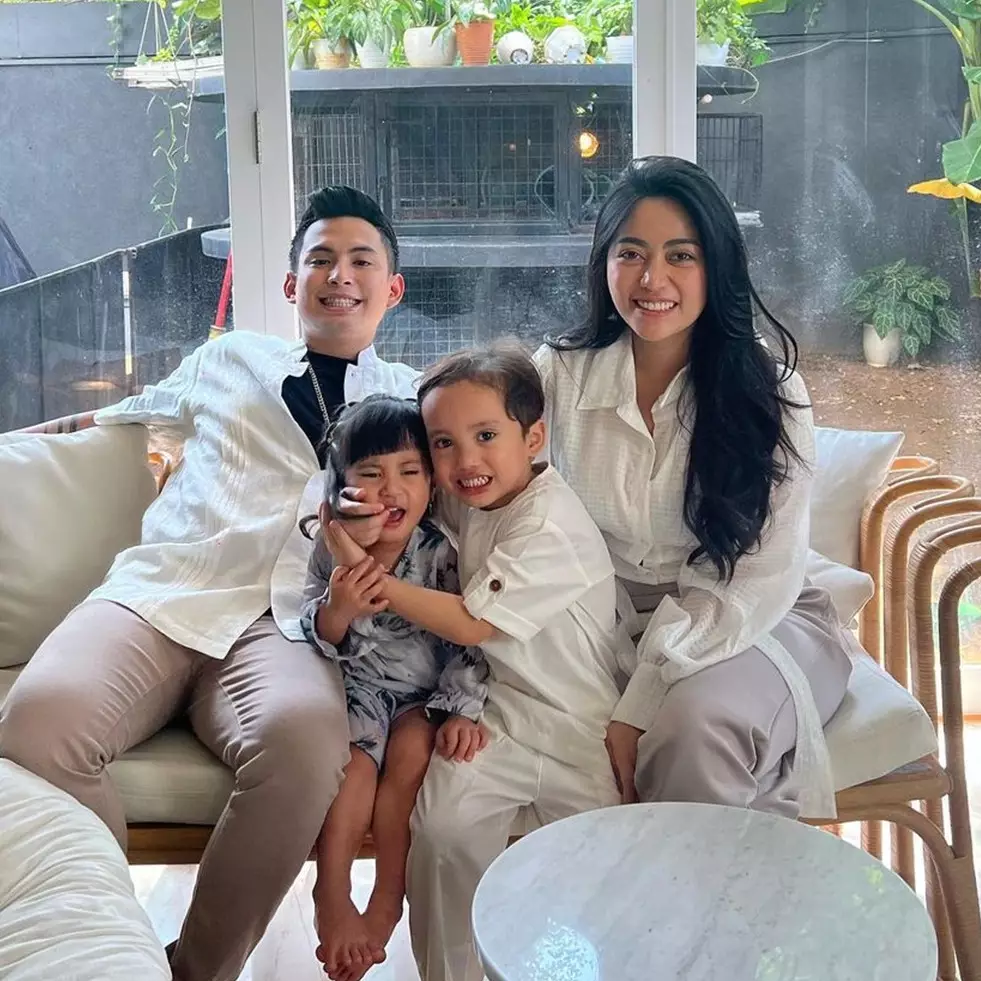 Rachel Vennya kembali tampil bareng Salim Nauderer, komentar mantan suami jadi sorotan