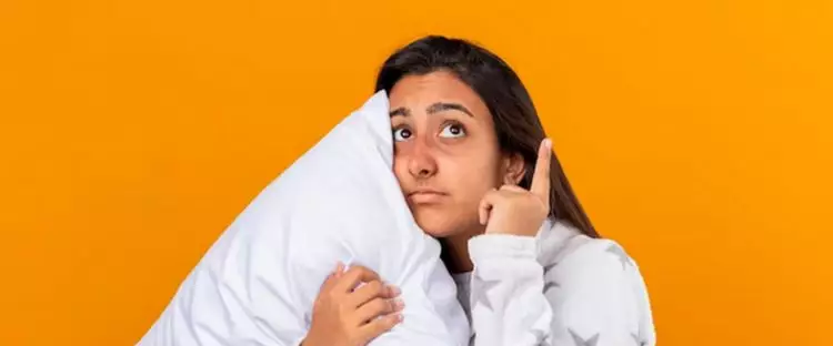 Hanya dalam hitungan menit, begini cara mudah hilangkan kantung mata karena kurang tidur