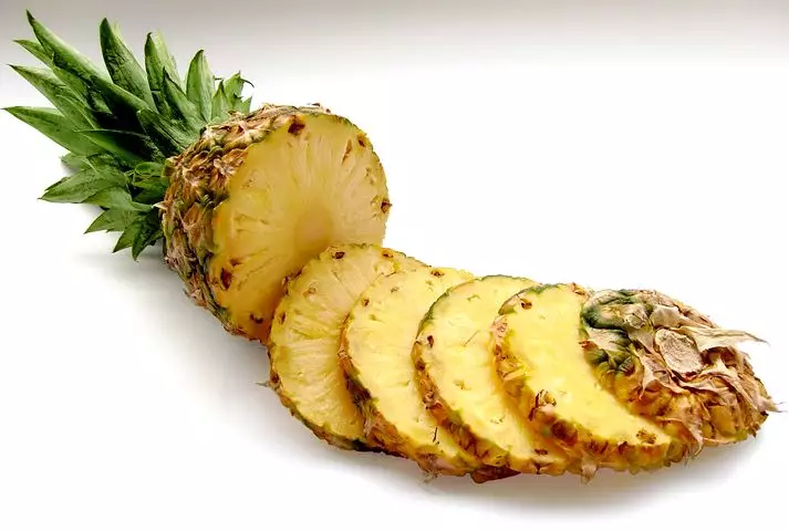 Manfaat buah nanas untuk pria © 2023 brilio.net Manfaat buah nanas untuk pria © 2023 brilio.net