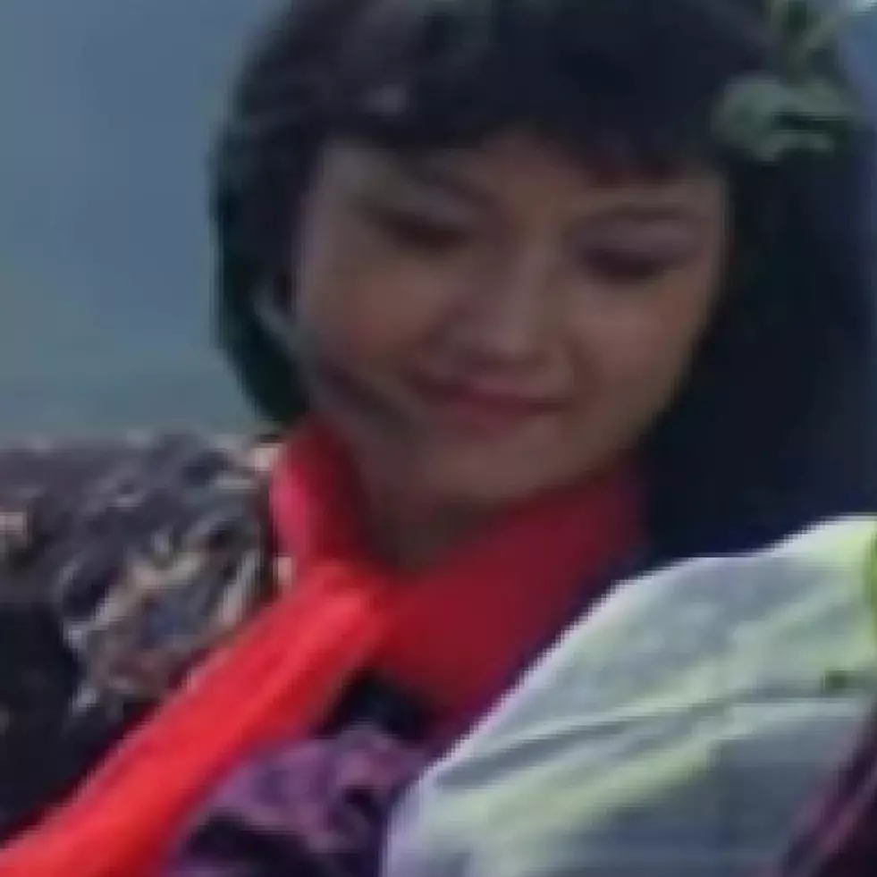 Gadis Sunda gebetan Kasino di Warkop DKI Gede Rasa kini jadi food vlogger, ini 11 potret terbarunya