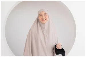 9 Inspirasi minuman ala kafe buatan Natasha Rizky, segar dan antiribet