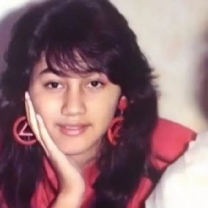 Bersahabat hingga maut memisahkan, intip 11 potret lawas kebersamaan Paramitha Rusady dan Nike Ardilla