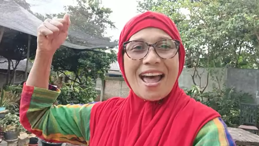 ibu Indah Permatasari sampaikan pesan menohok kepada netizen © 2023 brilio.net