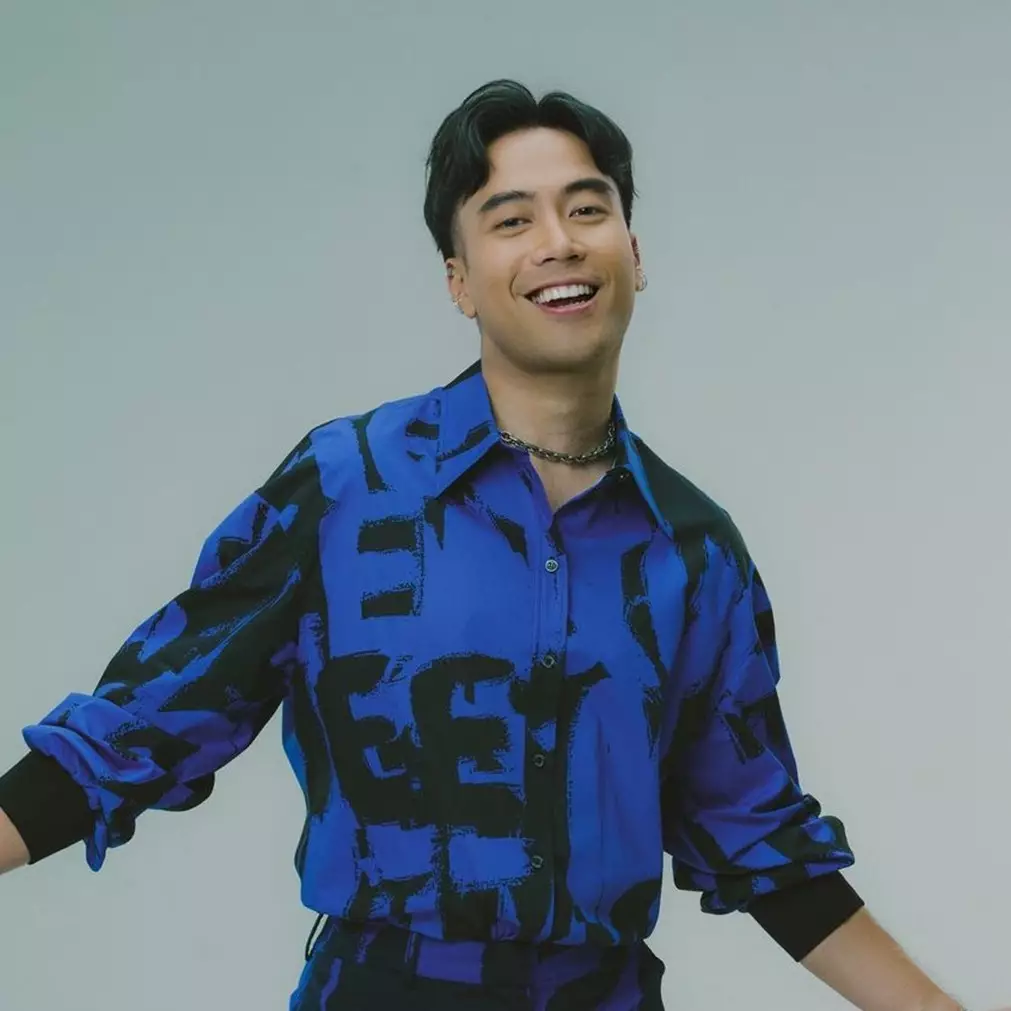 Dijuluki duta persahabatan, ini momen akrab Vidi Aldiano foto bareng member NCT Dream