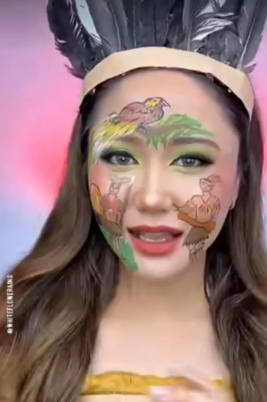 Riasan bergambar seni Nusantara Istimewa Riasan bergambar seni Nusantara Istimewa