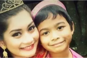 Tebe di sinetron Islam KTP vakum dari dunia akting kini pilih pendidikan, ini 8 potret terbarunya