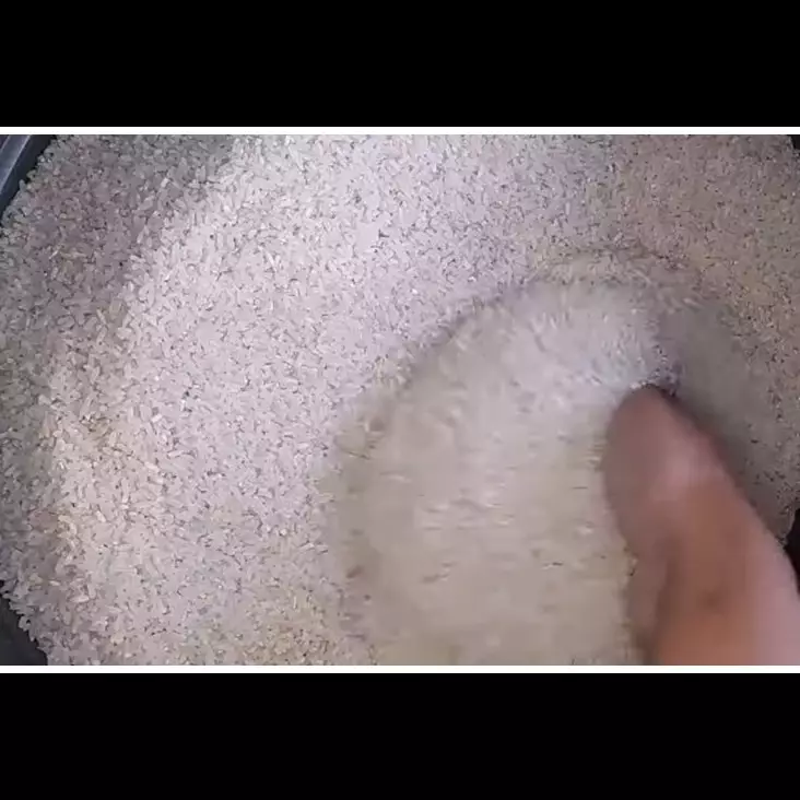 Pakai satu bahan dapur, ini trik mudah mengusir ulat dan kutu pada beras