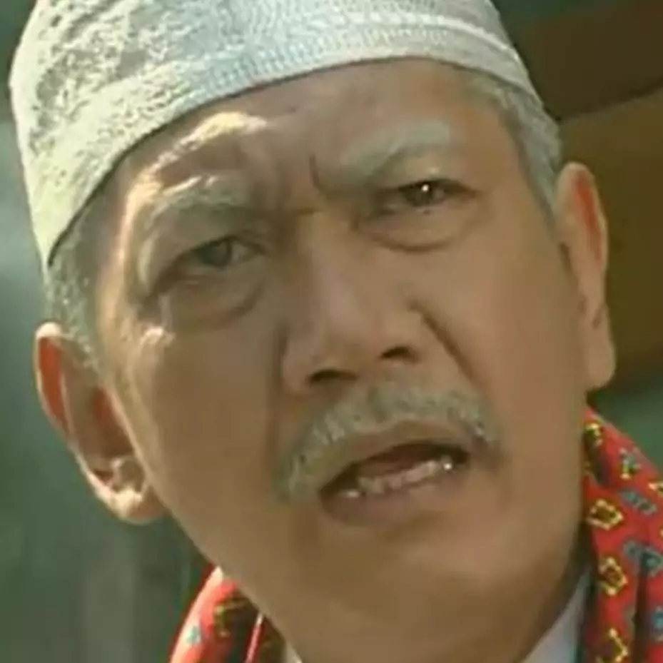 Terkenal jadi Haji Husin di sinetron Lorong Waktu, intip potret terkini Deddy Mizwar saat momong cucu