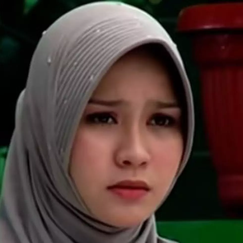 Pengganti Christy Jusung di Lorong Waktu kini jadi ibu 6 anak, intip 11 potretnya saat momong anak