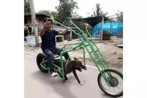 11 Potret orang berkendara ini bukti tiap orang punya talenta tersembunyi, aksinya di luar dugaan