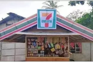 11 Penampakan kocak di warung kelontong ini absurd abis, kok bisa ya?