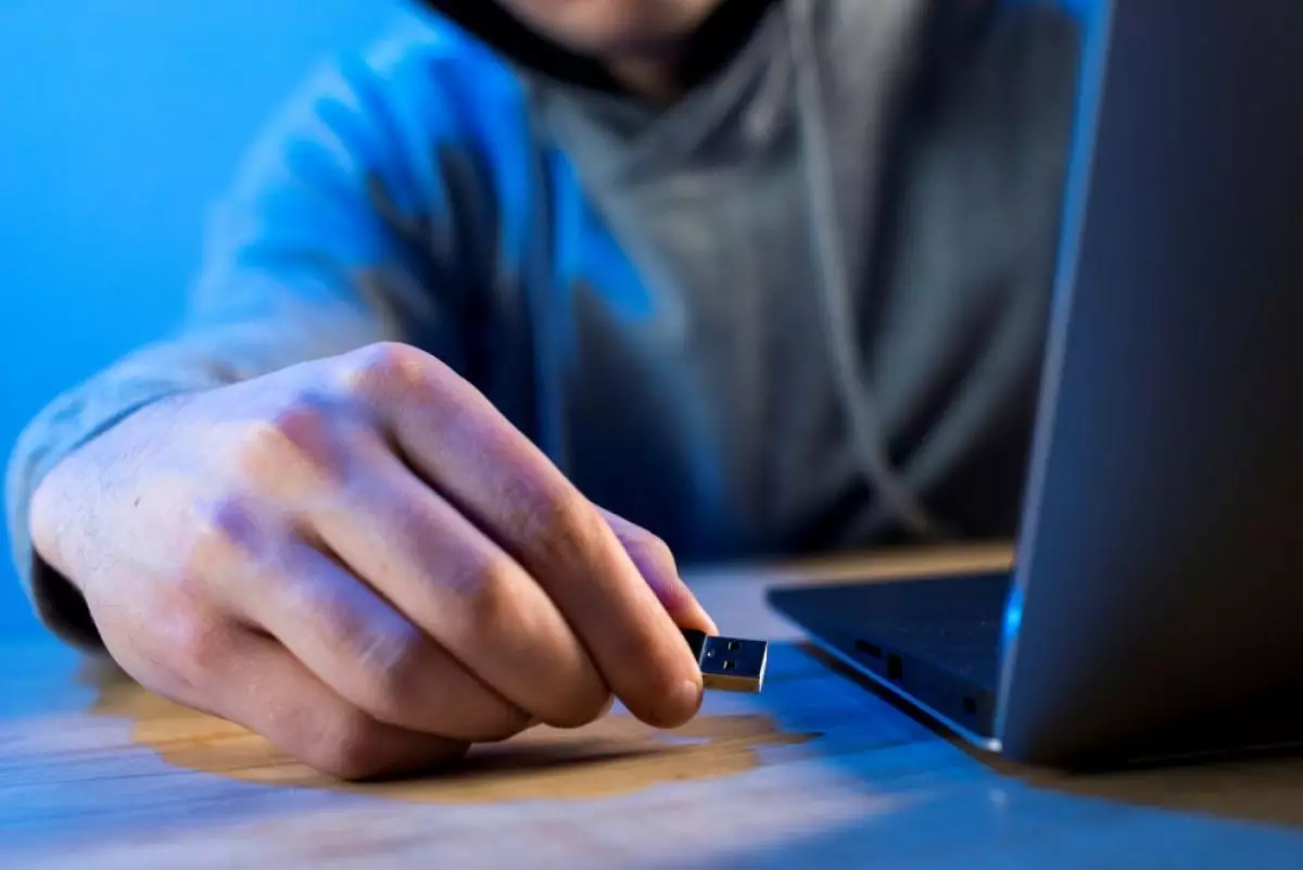 7 Cara mengatasi flashdisk yang error dan data tidak terbaca