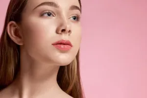 Jangan dibuang, begini trik atasi lip tint yang sudah habis agar dapat digunakan kembali