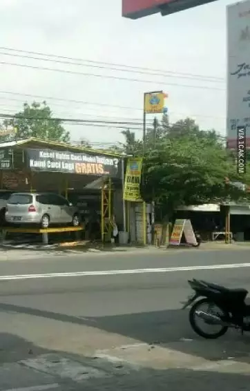 tulisan di spanduk ini cuci kendaraan Berbagai sumber tulisan di spanduk ini cuci kendaraan Berbagai sumber