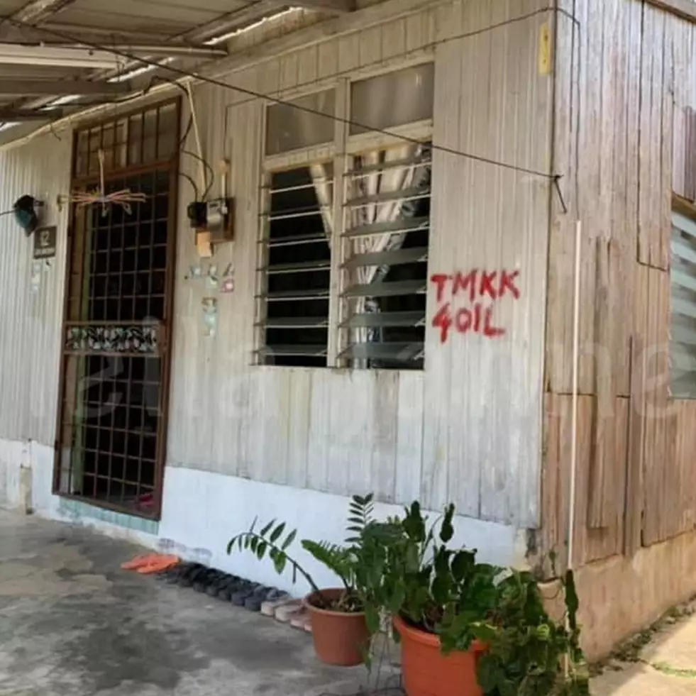 Rumah kayu tampak sederhana ini menipu mata, intip 7 potret interiornya bak hunian mahal bikin takjub