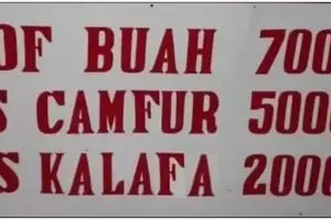 13 Tulisan nyeleneh di daftar harga makanan ini bikin pembeli keheranan