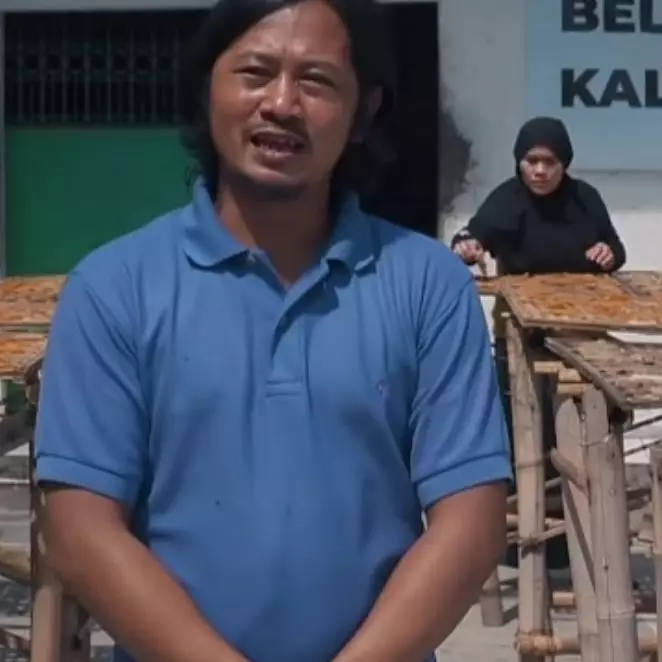 Sukanta punya karakter judes di Preman Pensiun tapi aslinya humble, ini 11 potretnya di keseharian