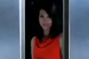 Wanita di iklan rokok yang kini jadi pengusaha ini parasnya awet muda, ini 11 potret transformasinya