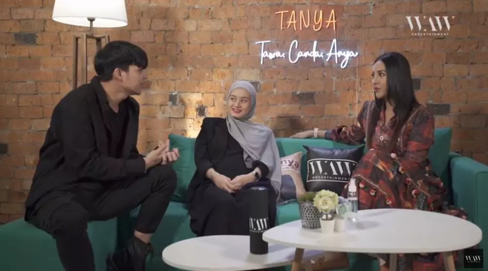 alasan rey mbayang nikahi dinda hauw © berbagai sumber